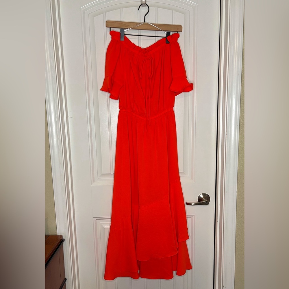 💃🏻Patrizia Luca Off Shoulder Maxi Dress💃🏻
